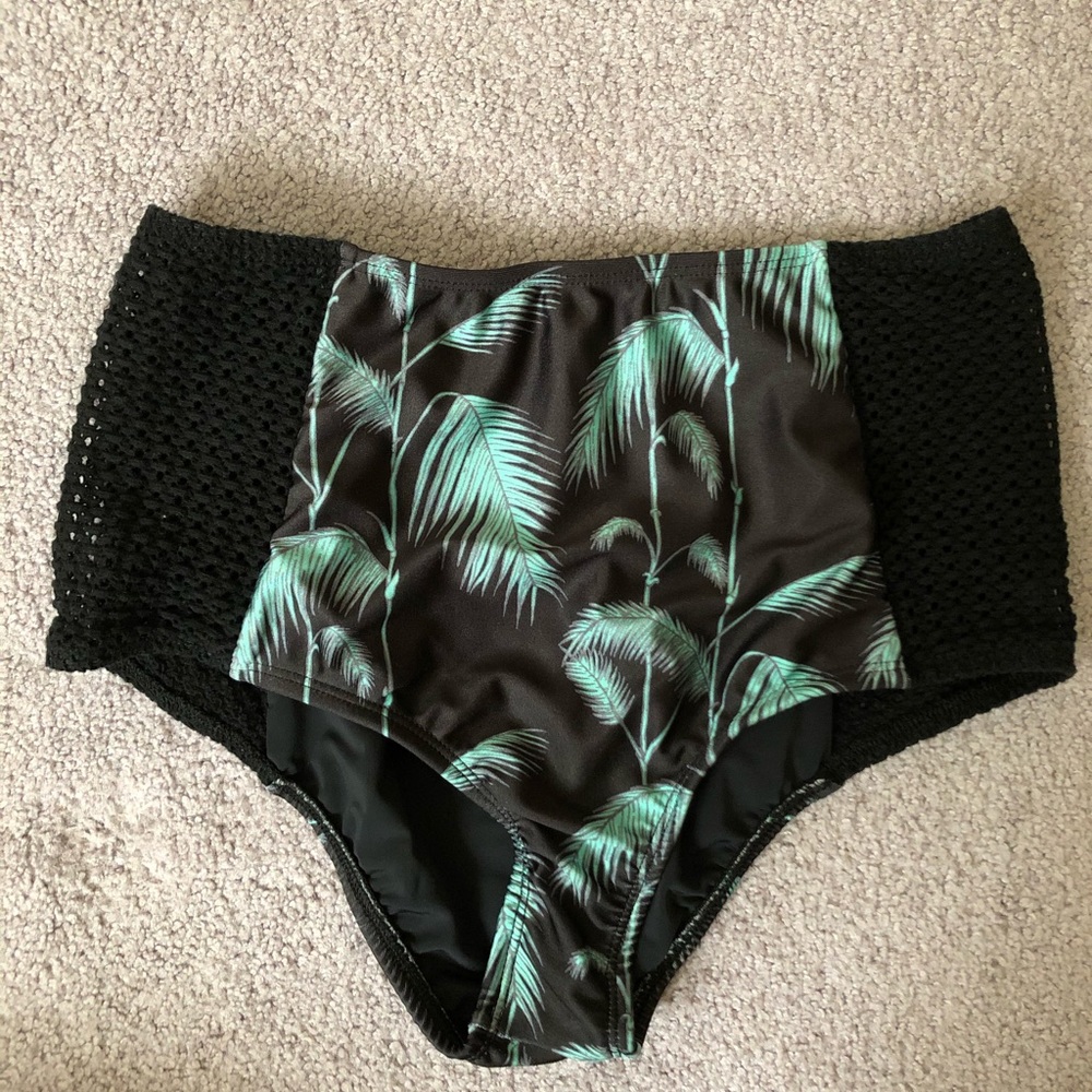 Wildfox Bathing Suit Bottom - Picture 2 of 5